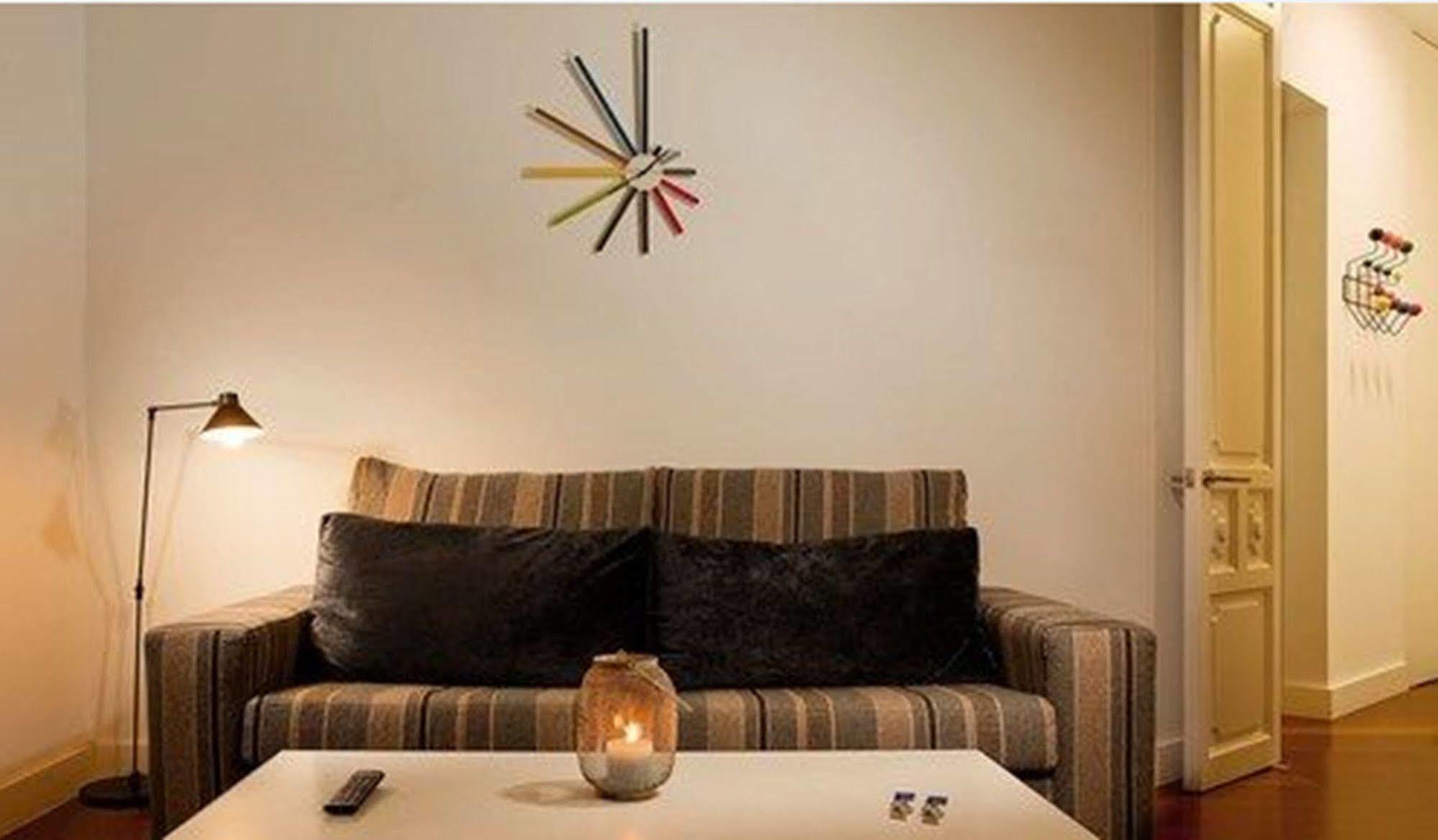 Urbanliving Liborio Apartment มาลากา ภายนอก รูปภาพ